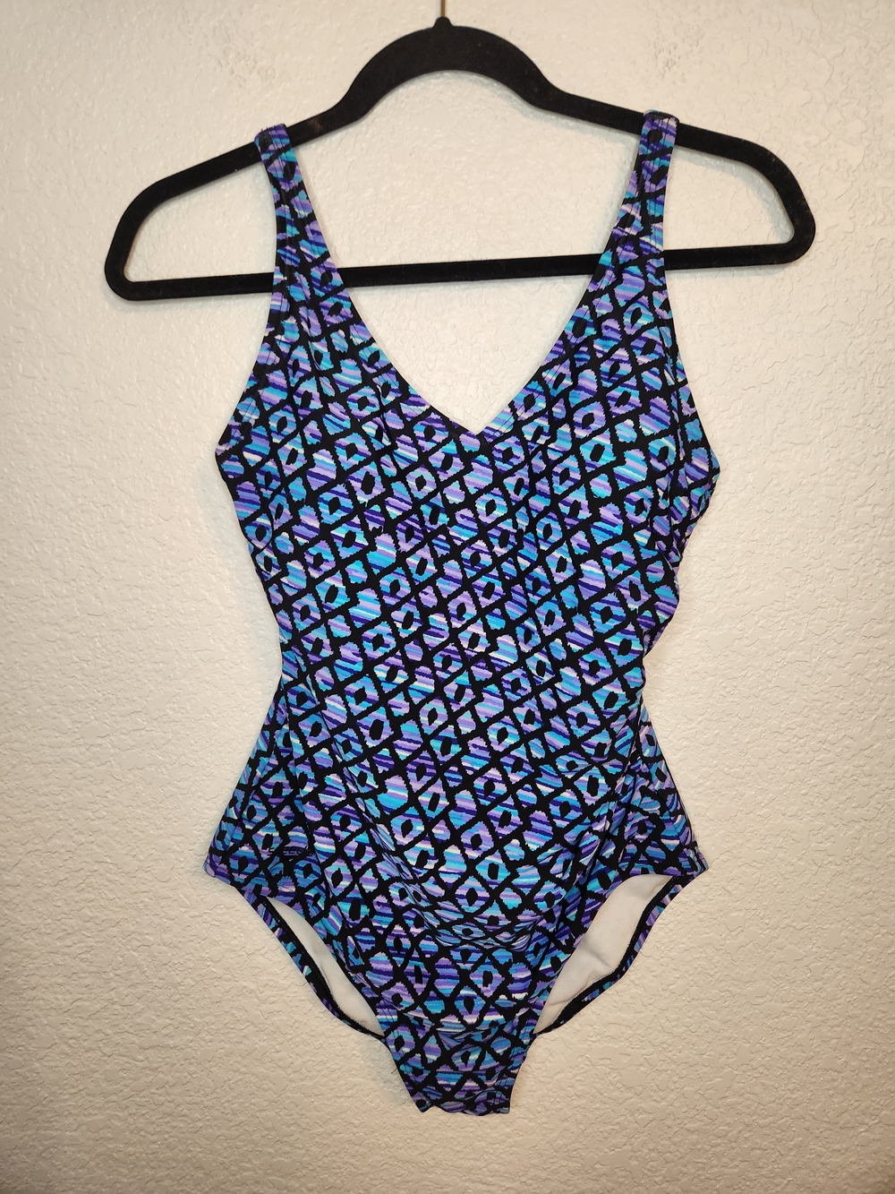 Speedo Women's Blue Purple Print 1 Piece Swimsuit Size 10 V-Neck Speedo